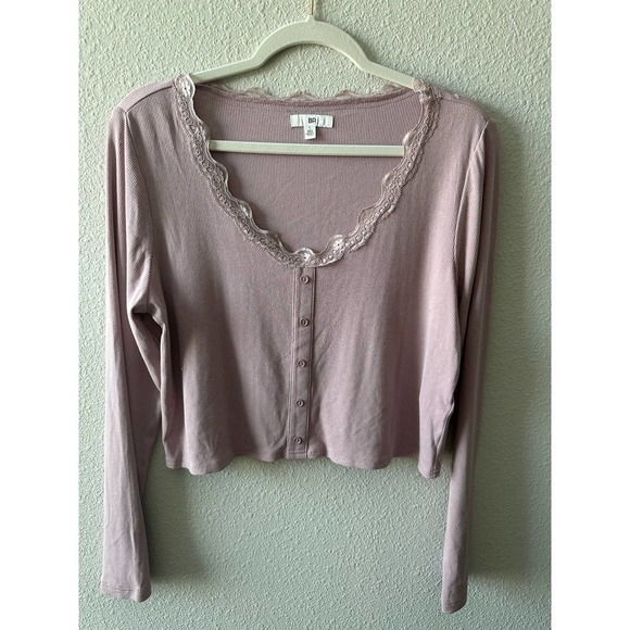 BP. Lace Detail Button Front Rib Top - Picture 4 of 10